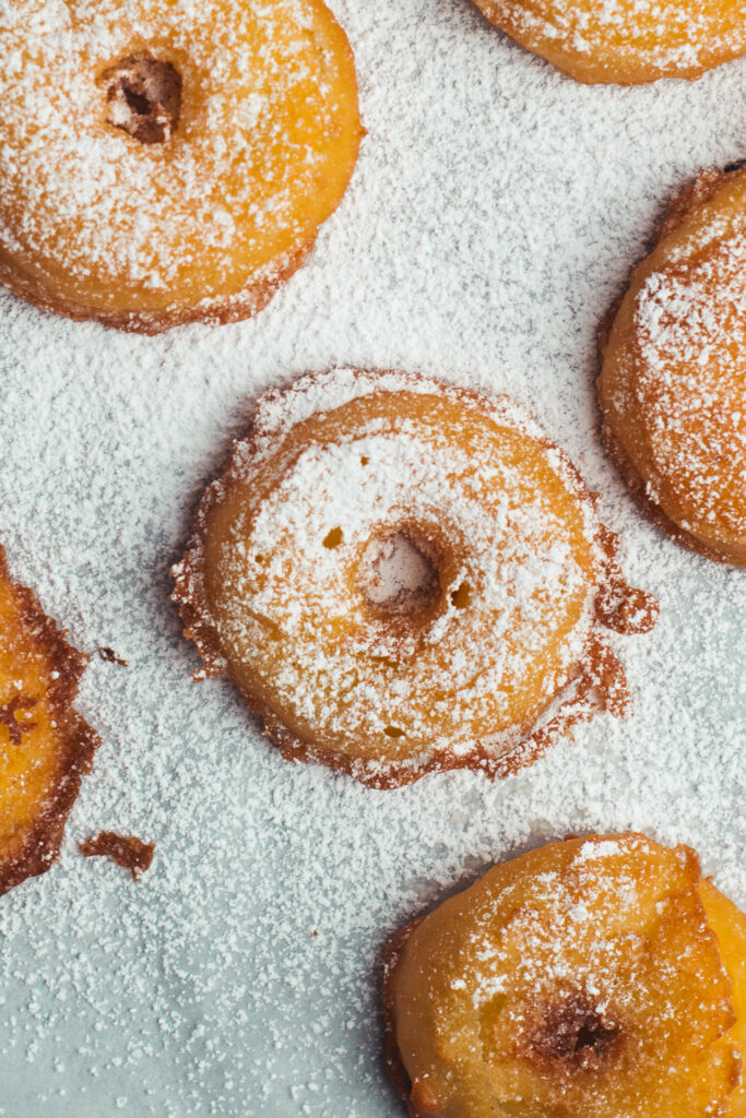 Easy Apple Beignets