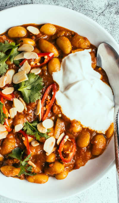 Butter Beans Curry (Vegan • One Pot • Under 30 Min)