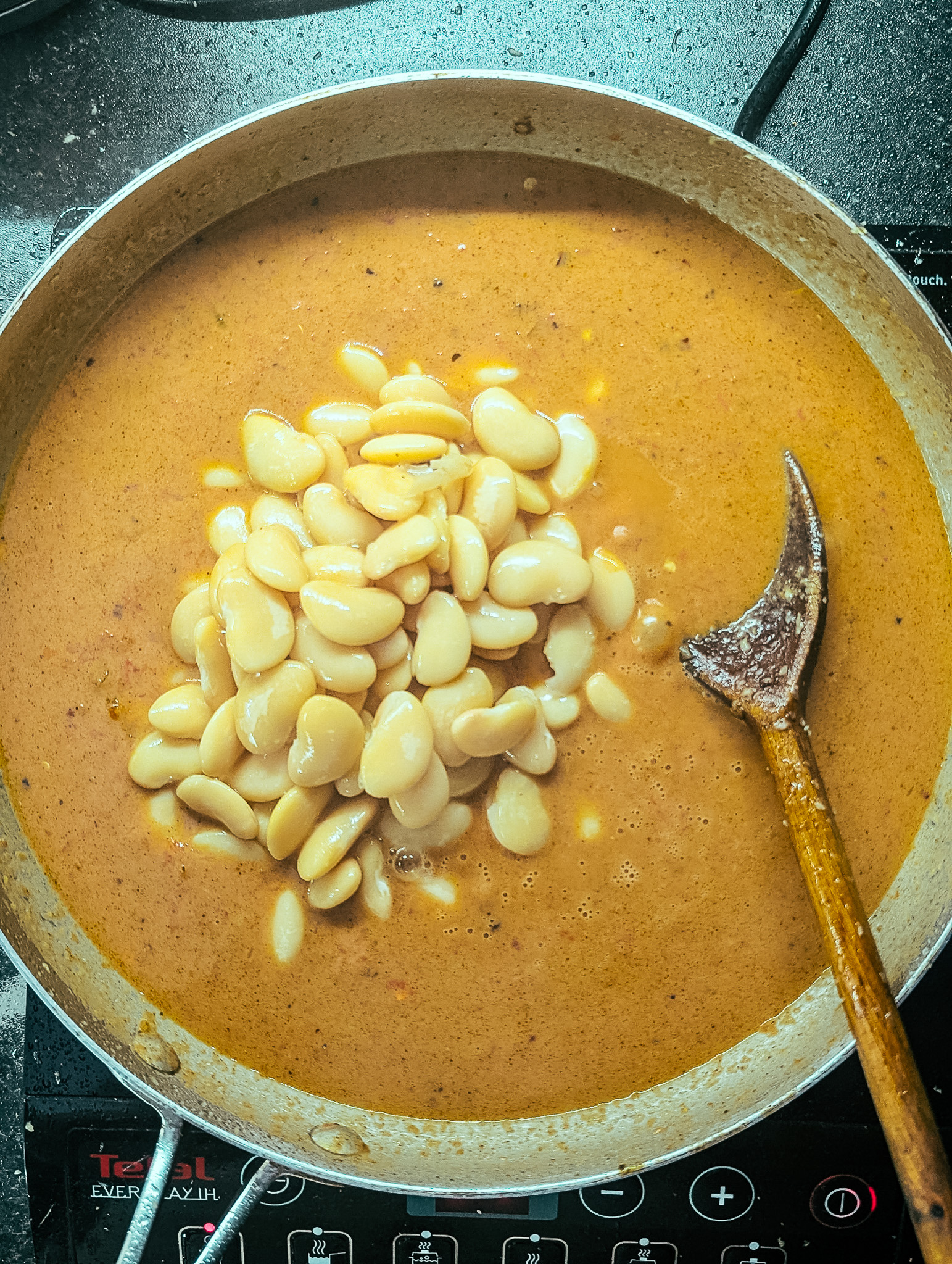 butter beans added to ras el hanout curry sauce