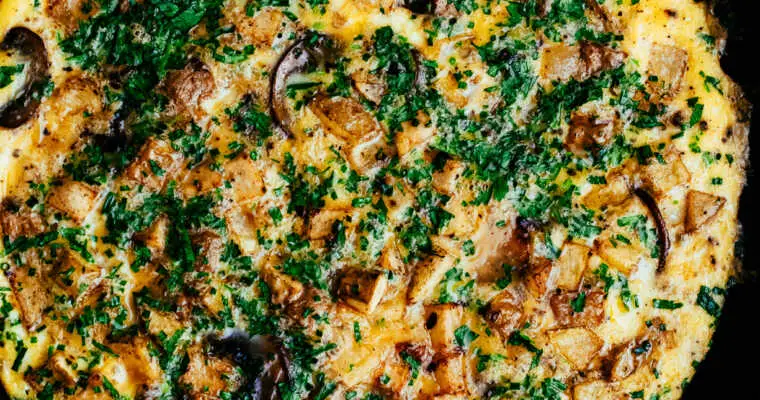 Country Omelette Recipe (Rustic Potato, Bacon & Mushroom Skillet)